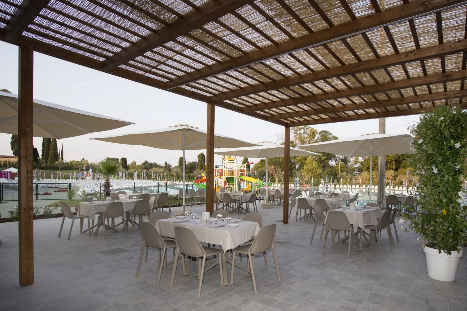 Sisan Family Resort Cisano di Bardolino - App 6 pax-Park facilities