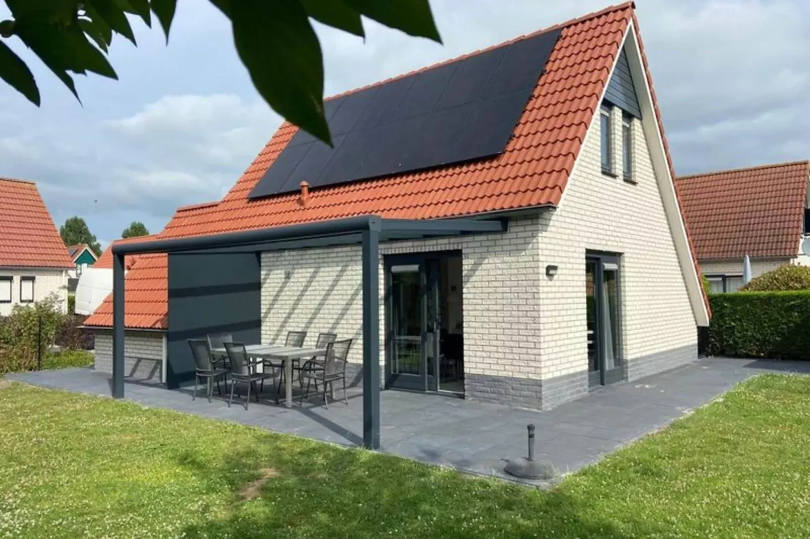 Schoneveld 114 Zeemeeuw Breskens-Exterior summer