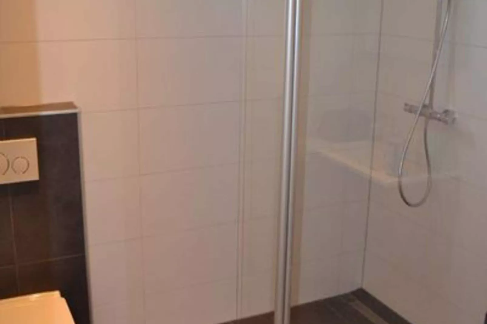 Het Heem 69 Breskens-Bathroom