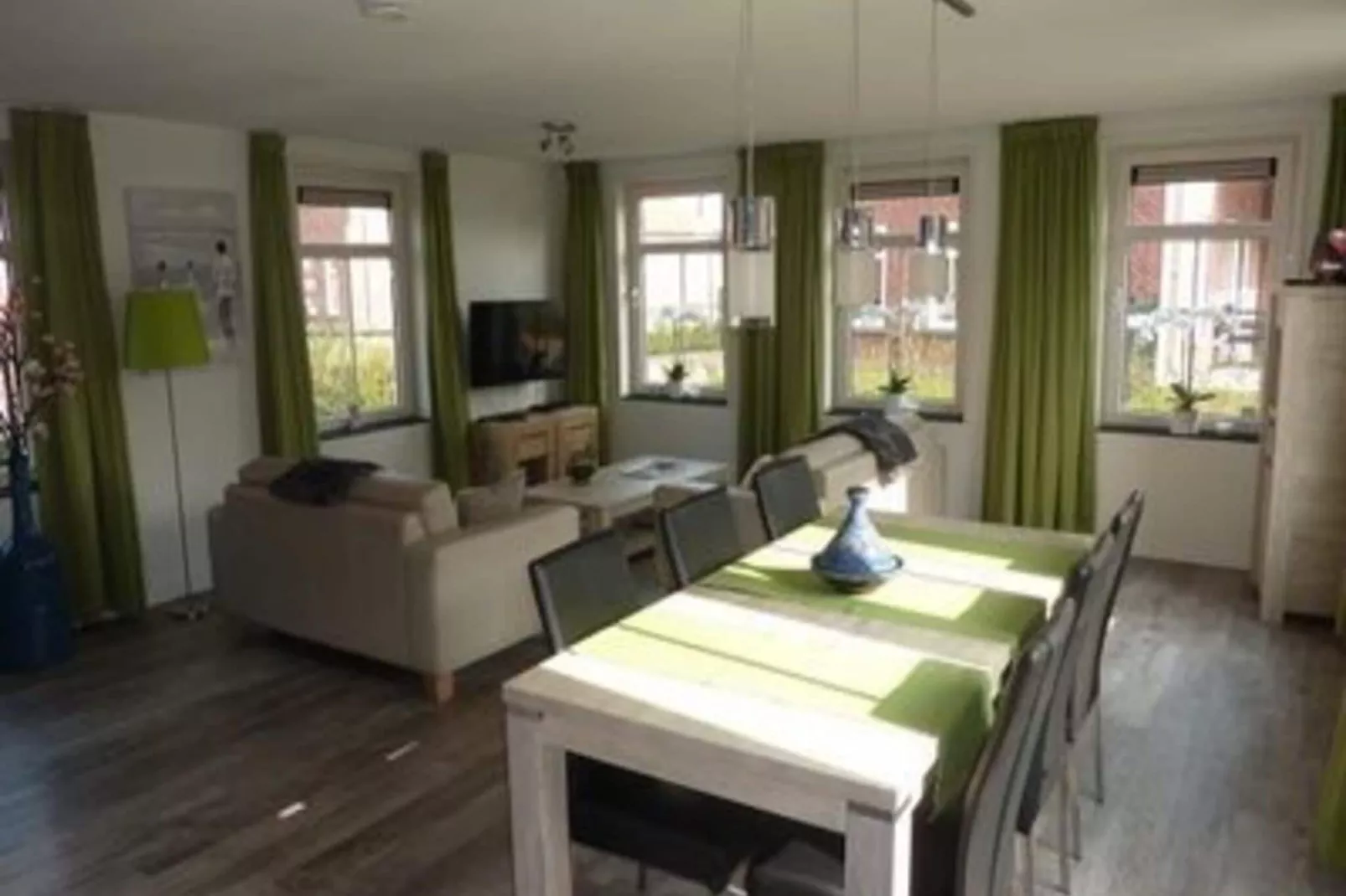 Landgoed de Lente 28 Tulp Breskens-Living room