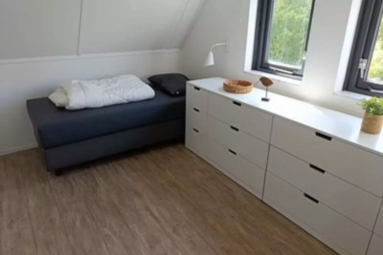 Schoneveld 124 Zeemeeuw Breskens-Bedroom