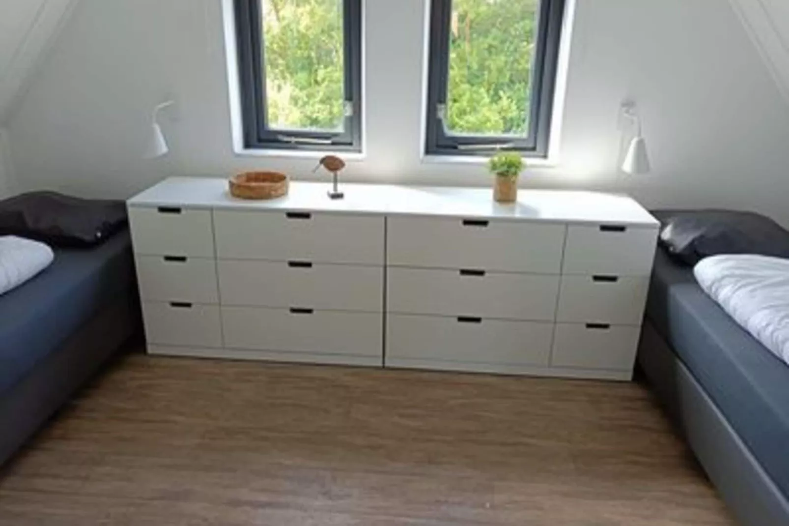 Schoneveld 124 Zeemeeuw Breskens-Bedroom
