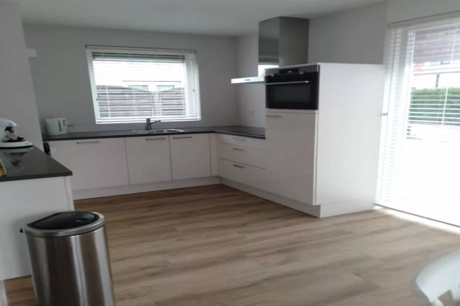 Scheldeveste 118 Zwin Breskens-Kitchen