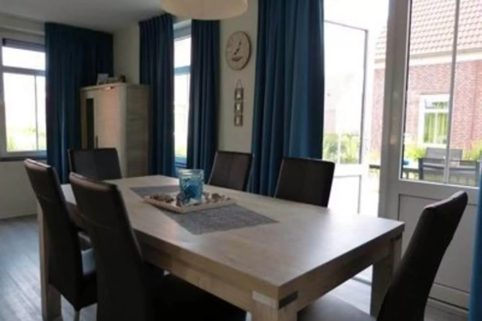 Landgoed de Lente 30 Tulp Breskens-Dining room