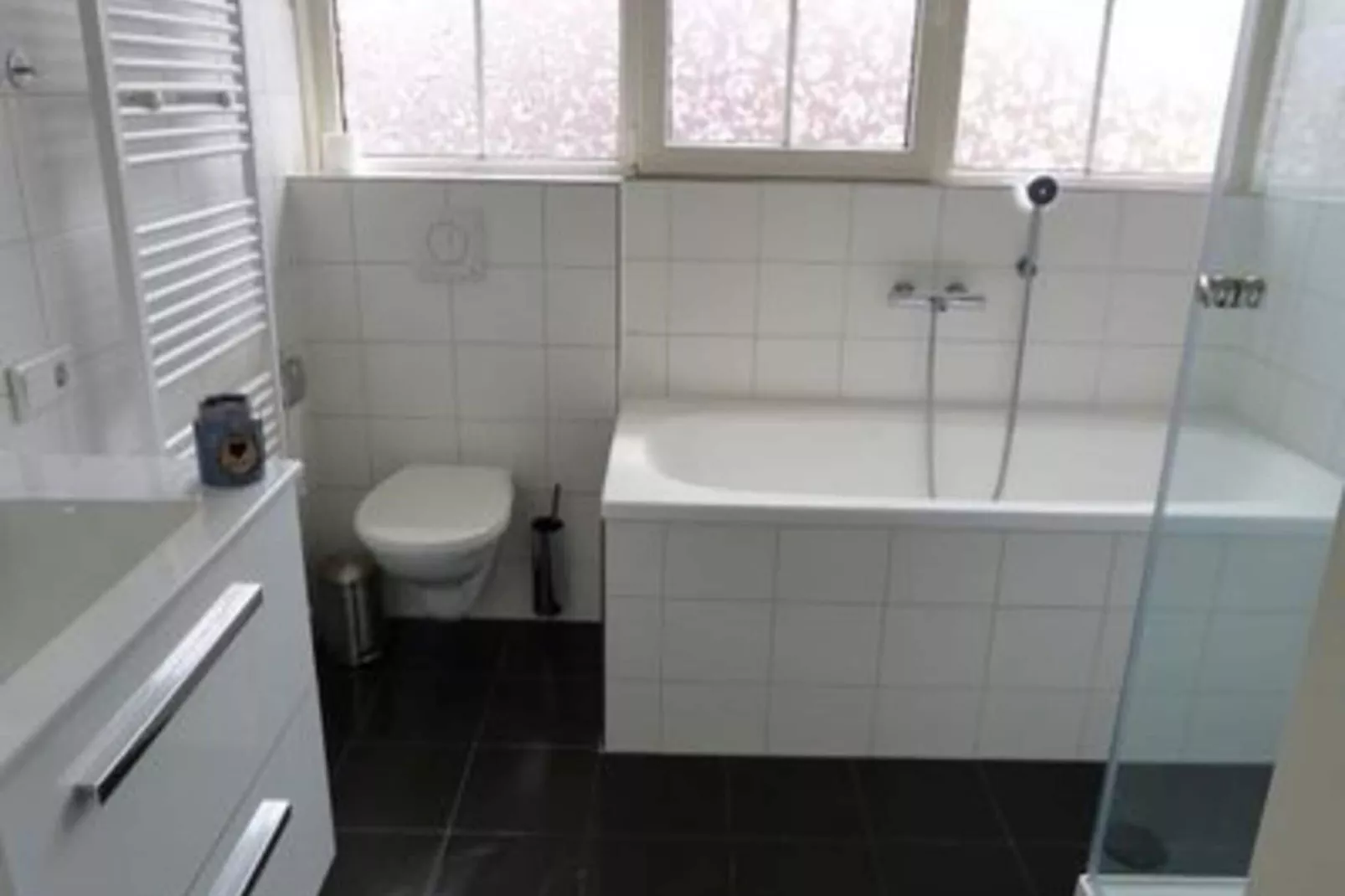 Landgoed de Lente 30 Tulp Breskens-Bathroom