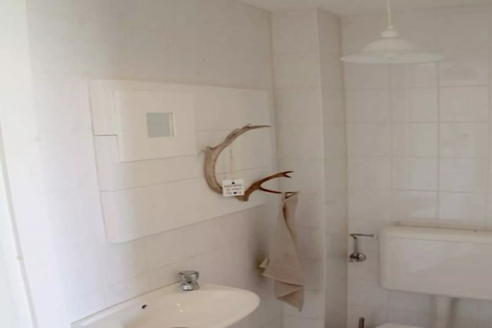 Scheldeveste 12 Zwin Breskens-Bathroom