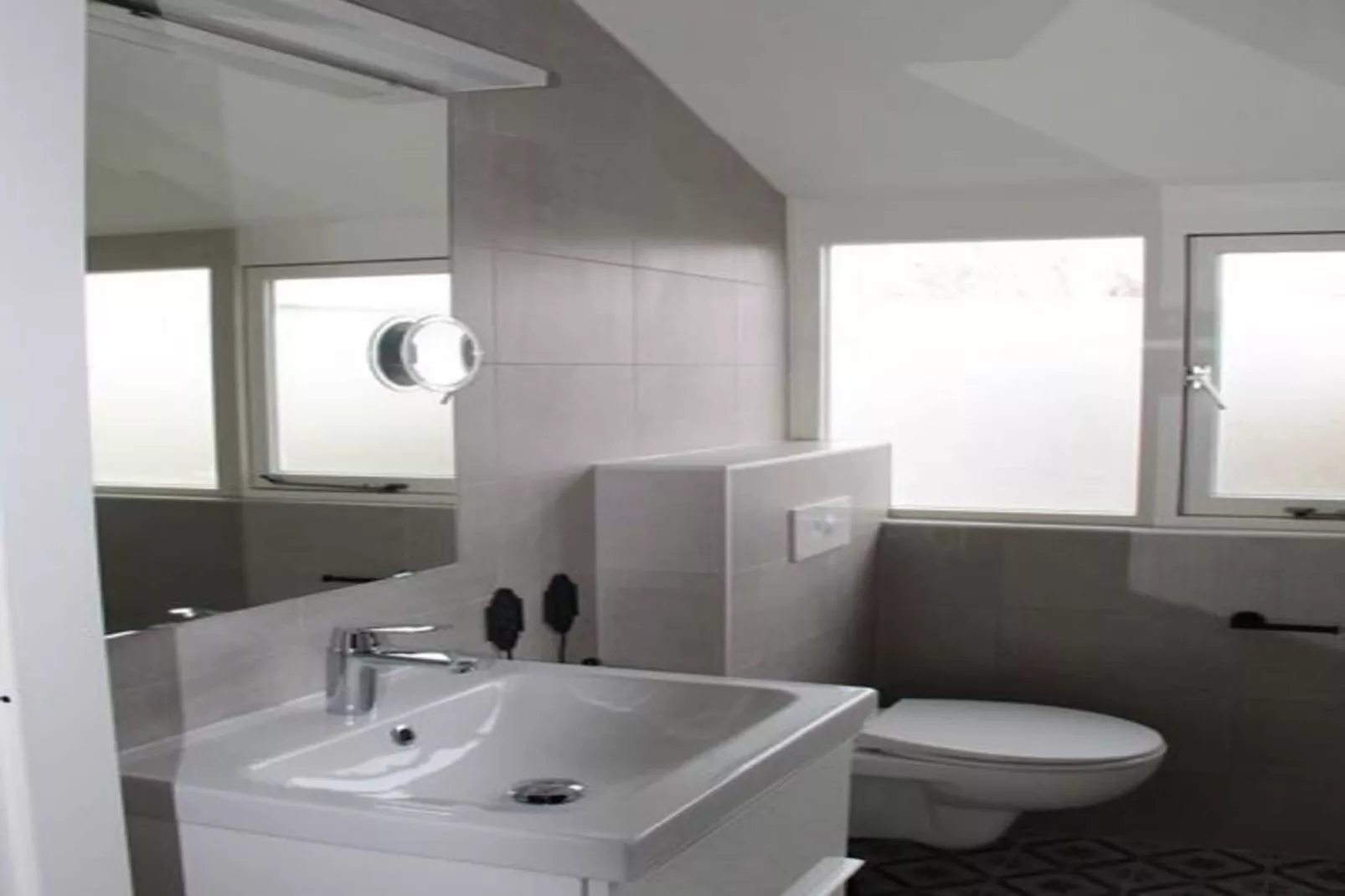 Scheldeveste 12 Zwin Breskens-Bathroom