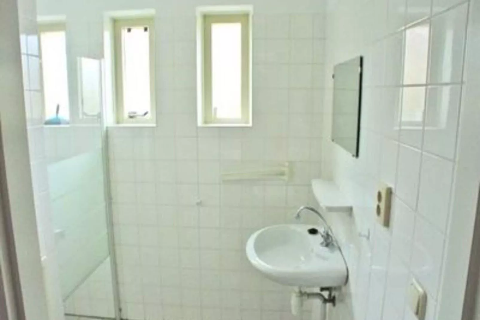 Scheldeveste 136 Schelde Breskens-Bathroom