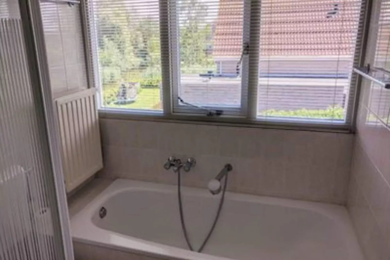 Scheldeveste 143 Zwin Breskens-Bathroom