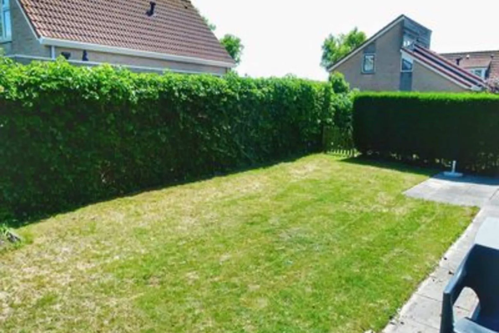 Scheldeveste 143 Zwin Breskens-Gardens summer