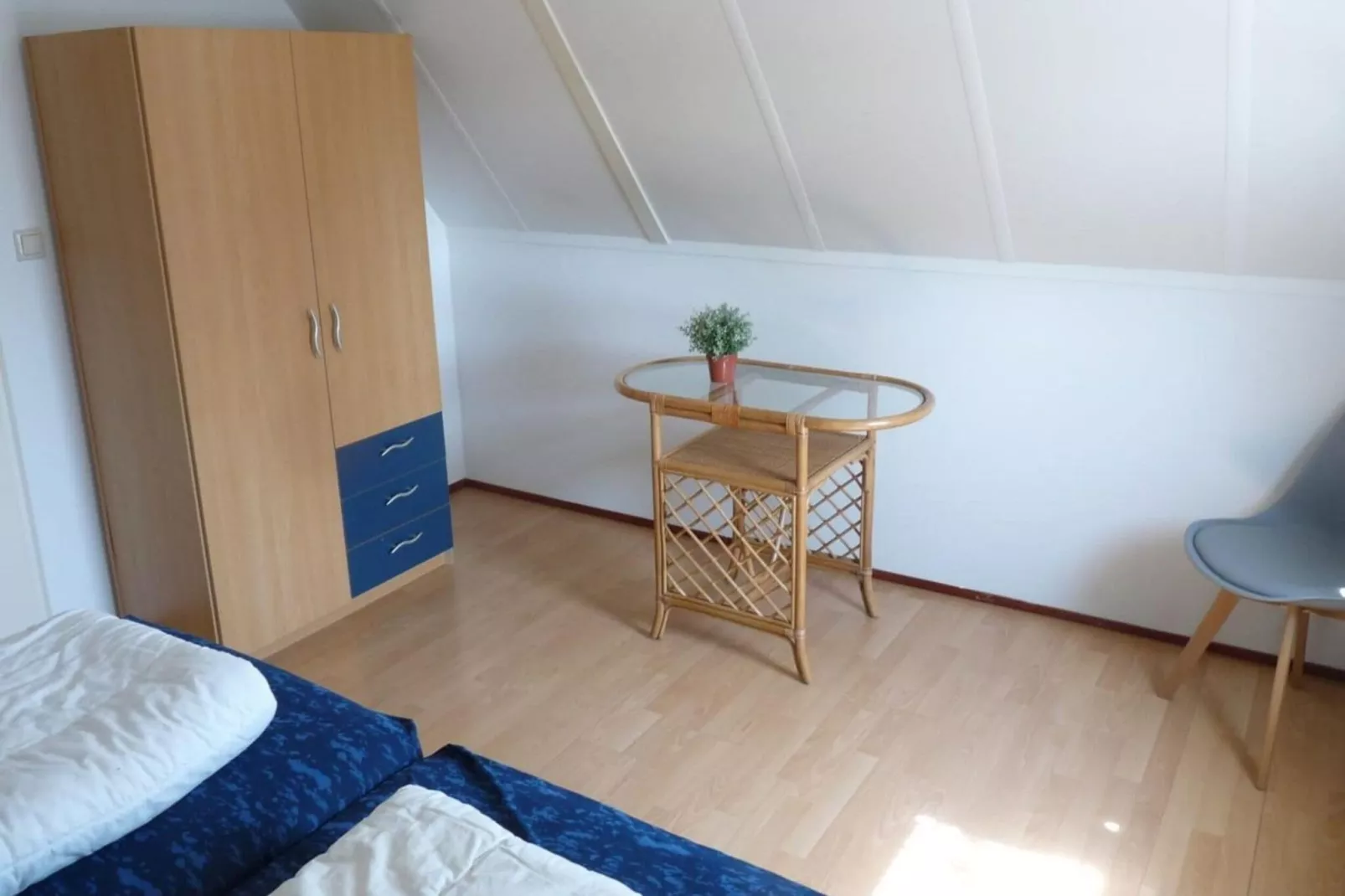 Schoneveld 246 Stern Breskens-Bedroom