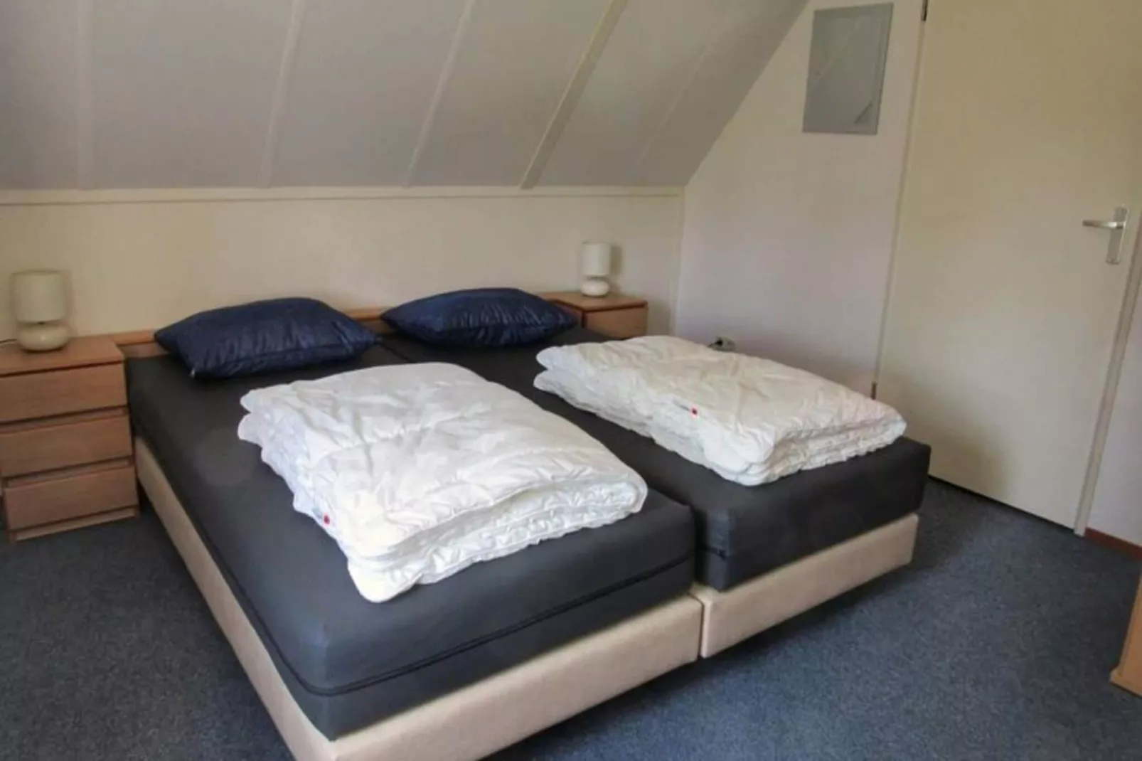 Schoneveld 325 Stern Breskens-Bedroom