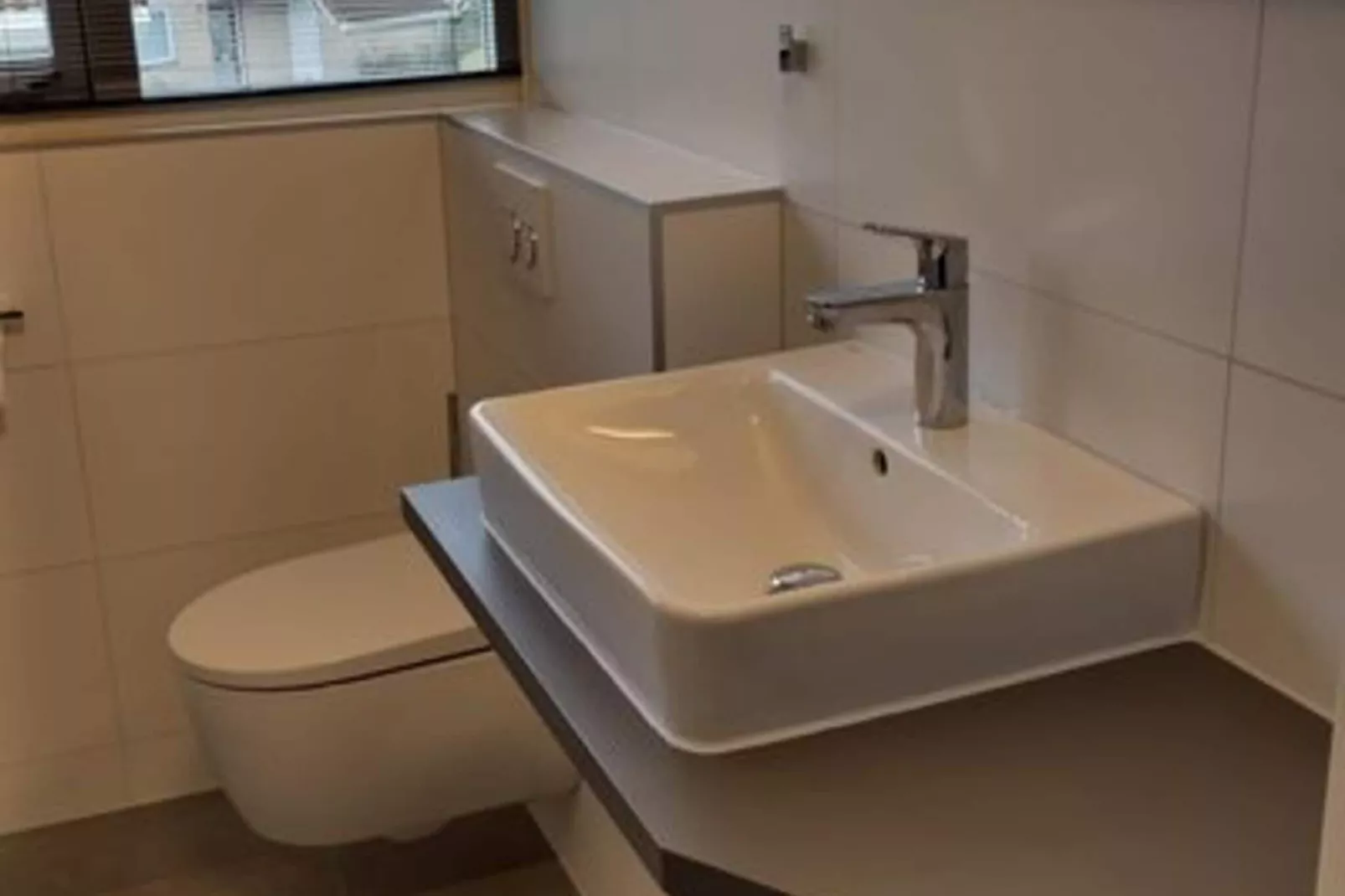 Scheldeveste 159 Zwin Breskens-Bathroom