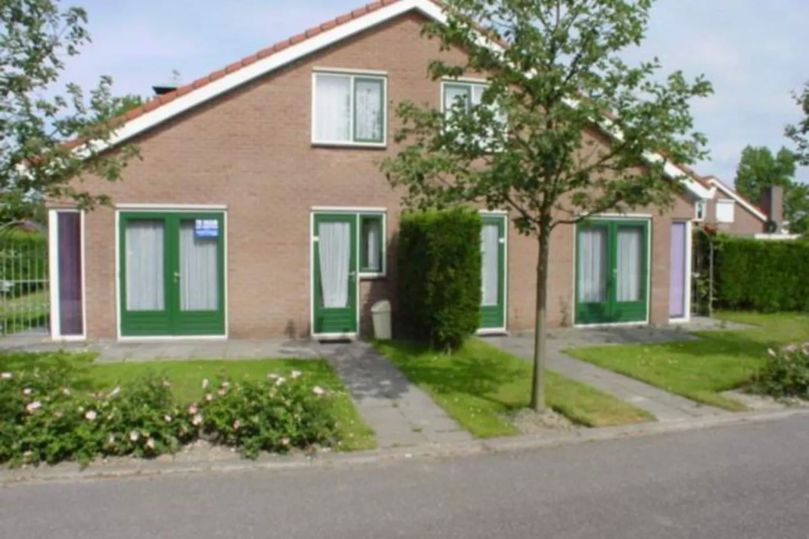 Schoneveld 367 Strandparel Breskens-Exterior summer
