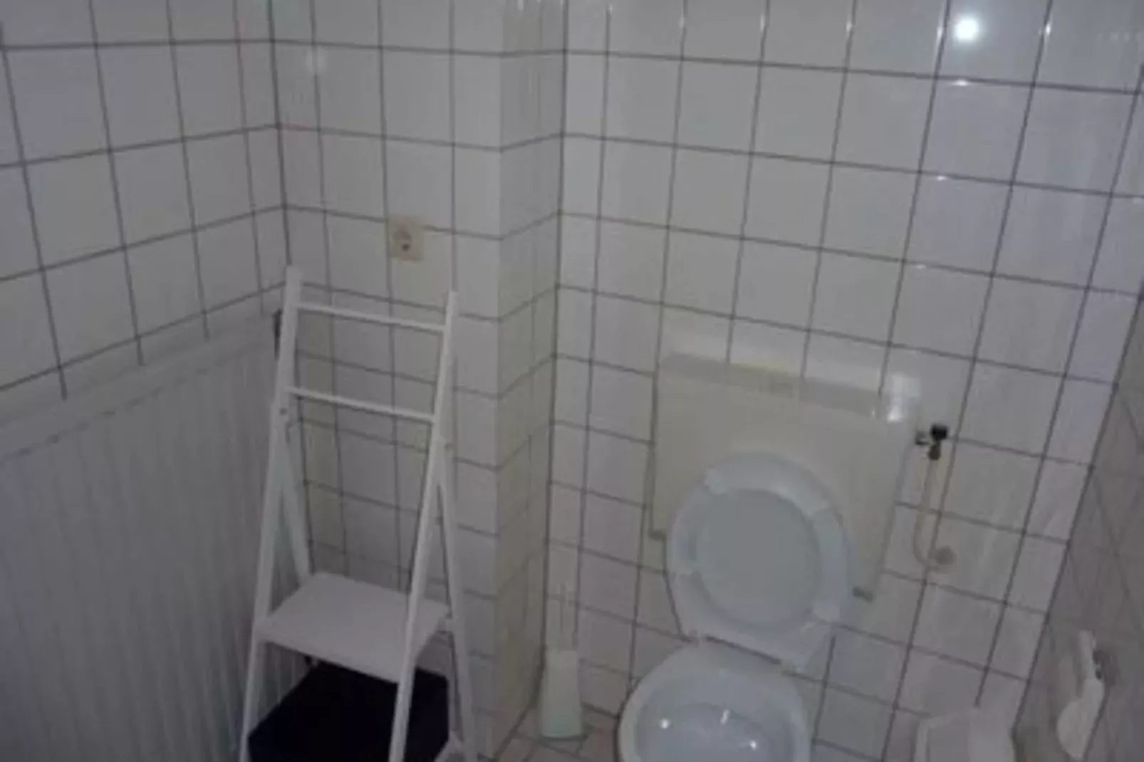 Schoneveld 367 Strandparel Breskens-Bathroom