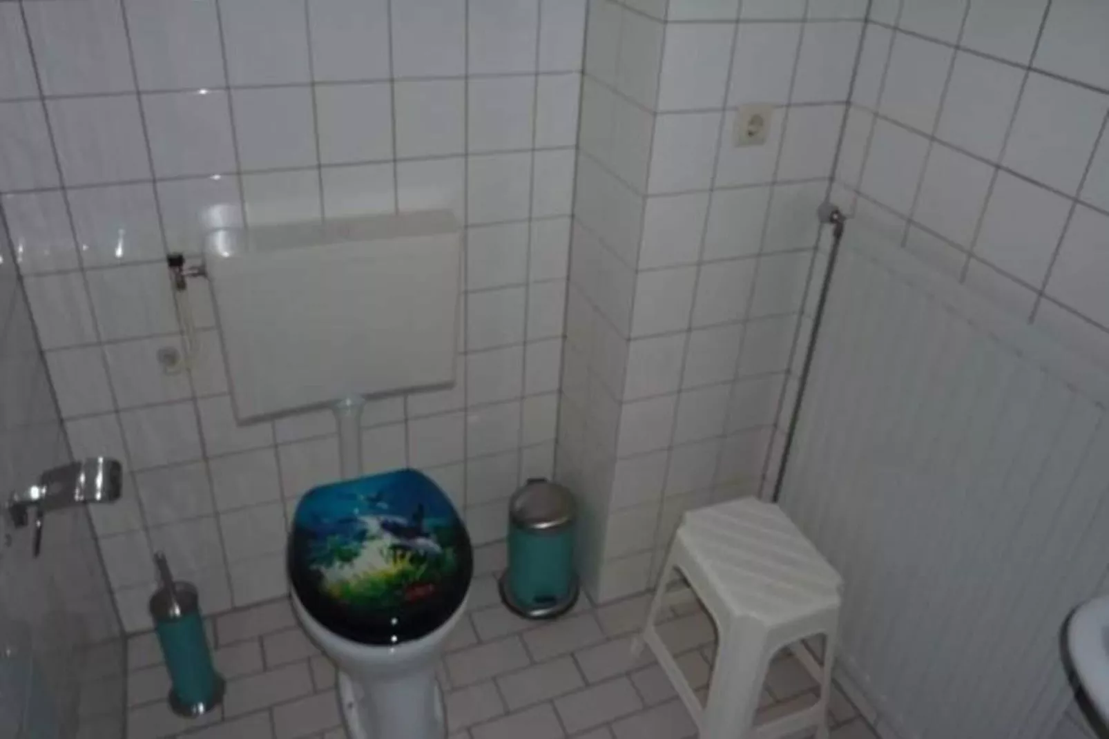 Schoneveld 369 Strandparel Breskens-Bathroom