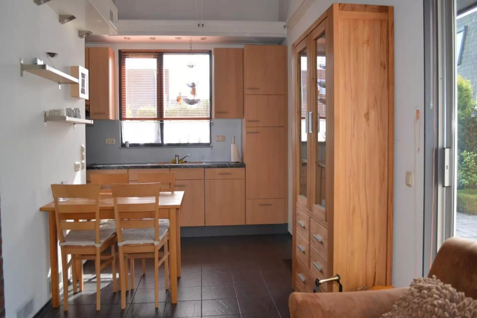 Schoneveld 39 Zeester Breskens-Kitchen