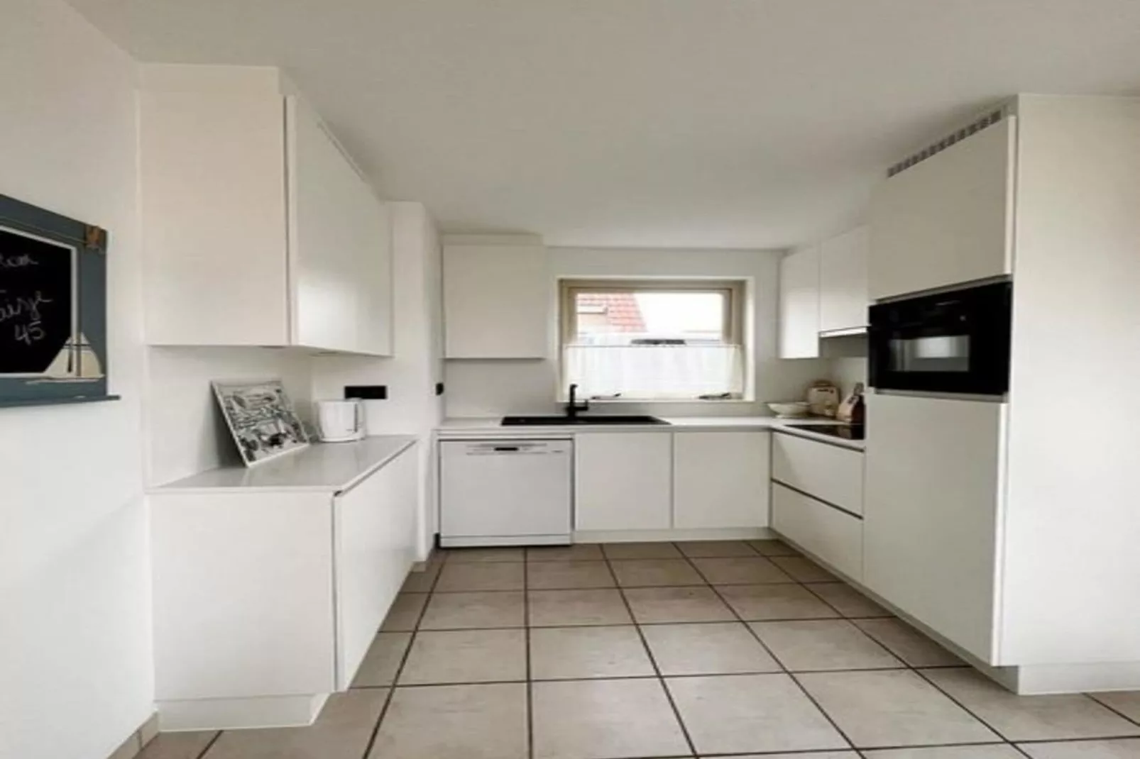 Scheldeveste 45 Zwin Breskens-Kitchen