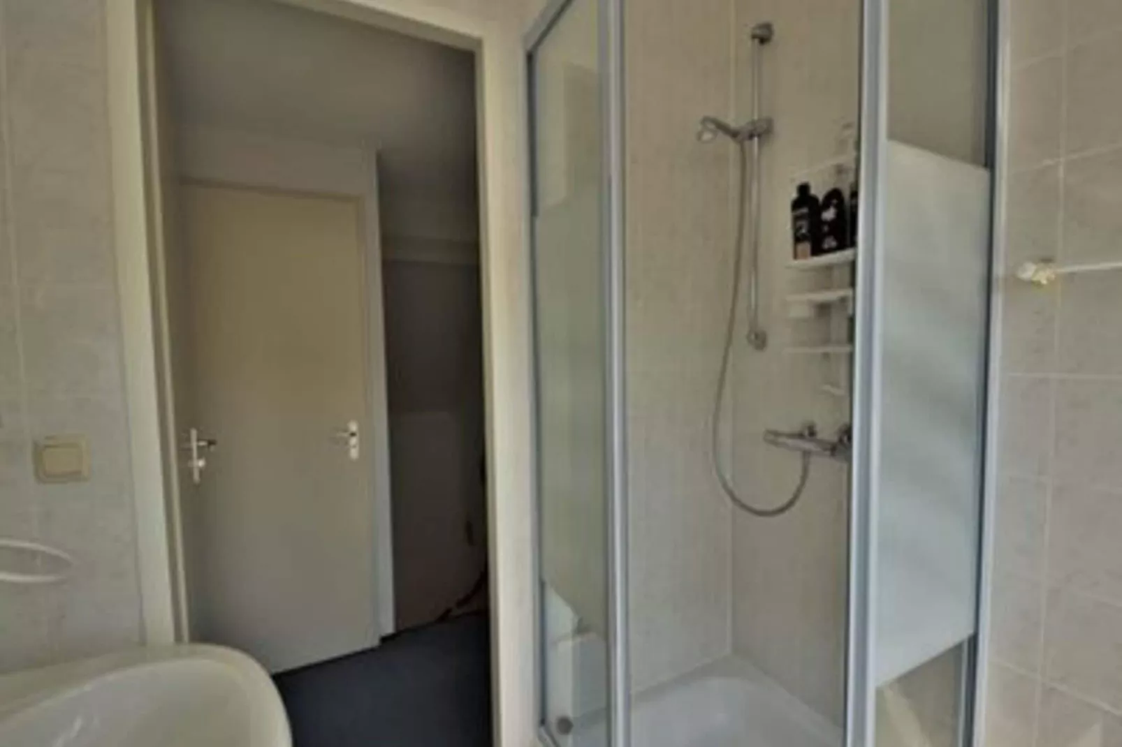Scheldeveste 47 Zwin Breskens-Bathroom