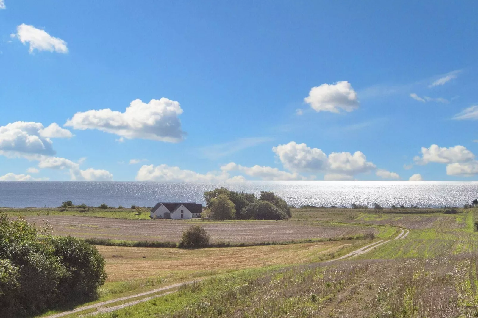 6 person holiday home in Ebeltoft