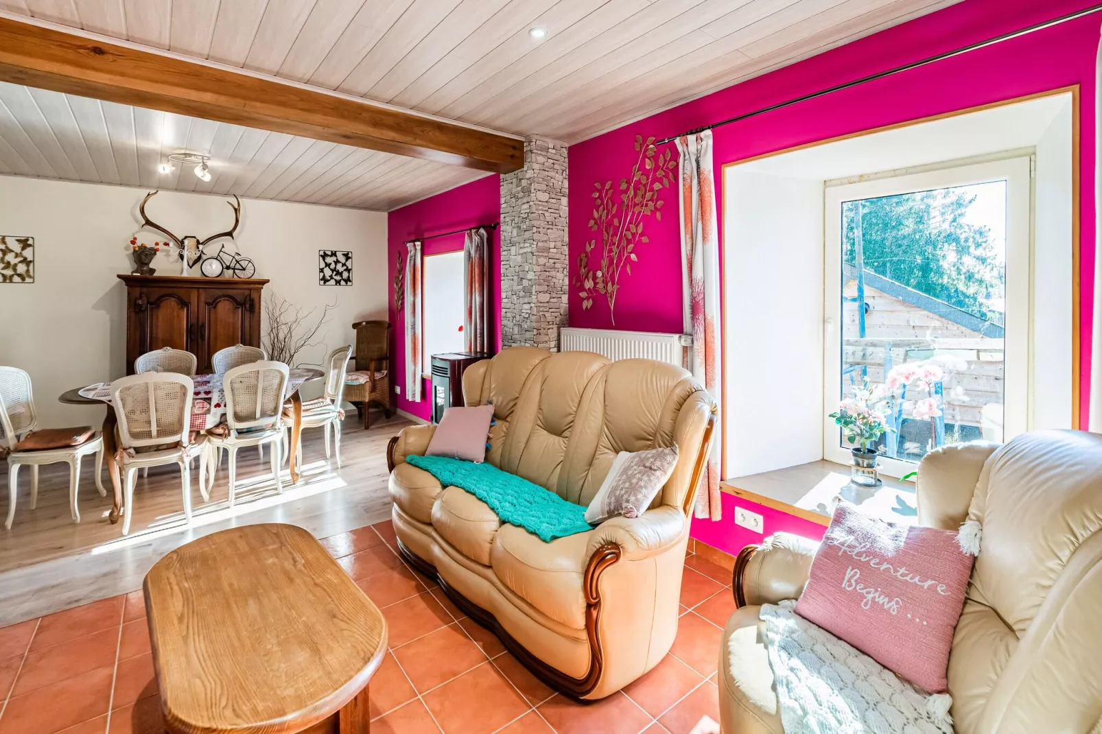 Au Vieux Puits-Living room