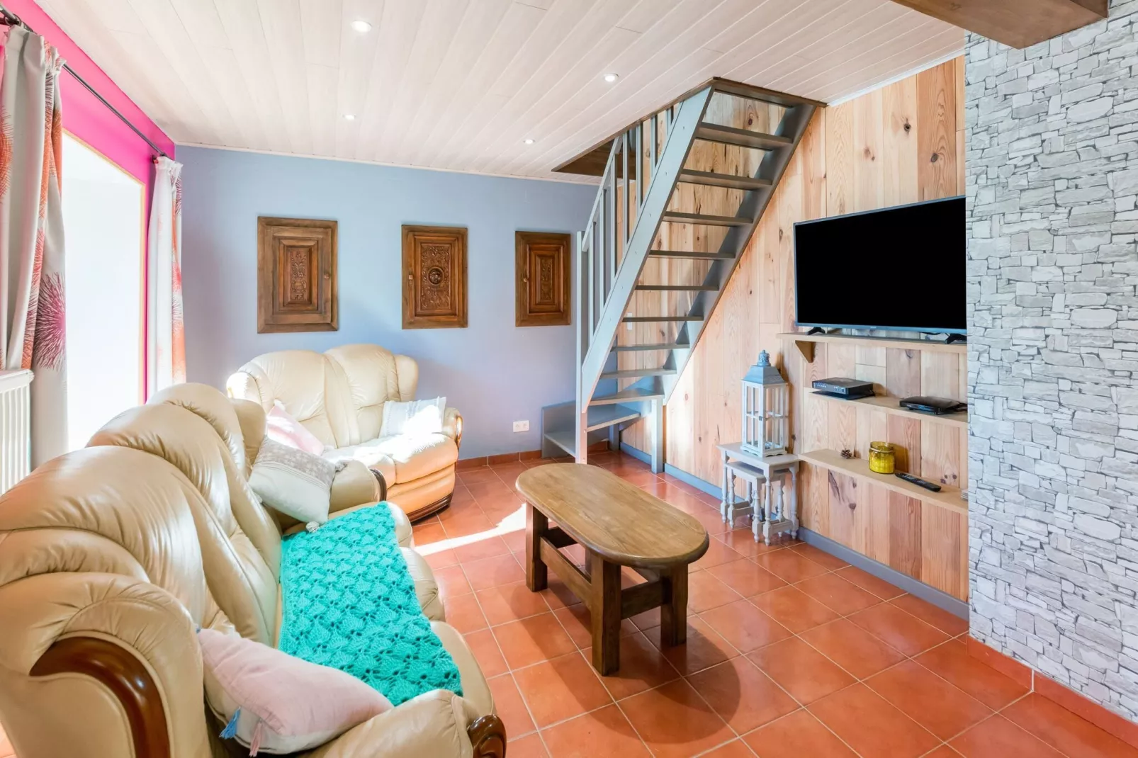 Au Vieux Puits-Living room