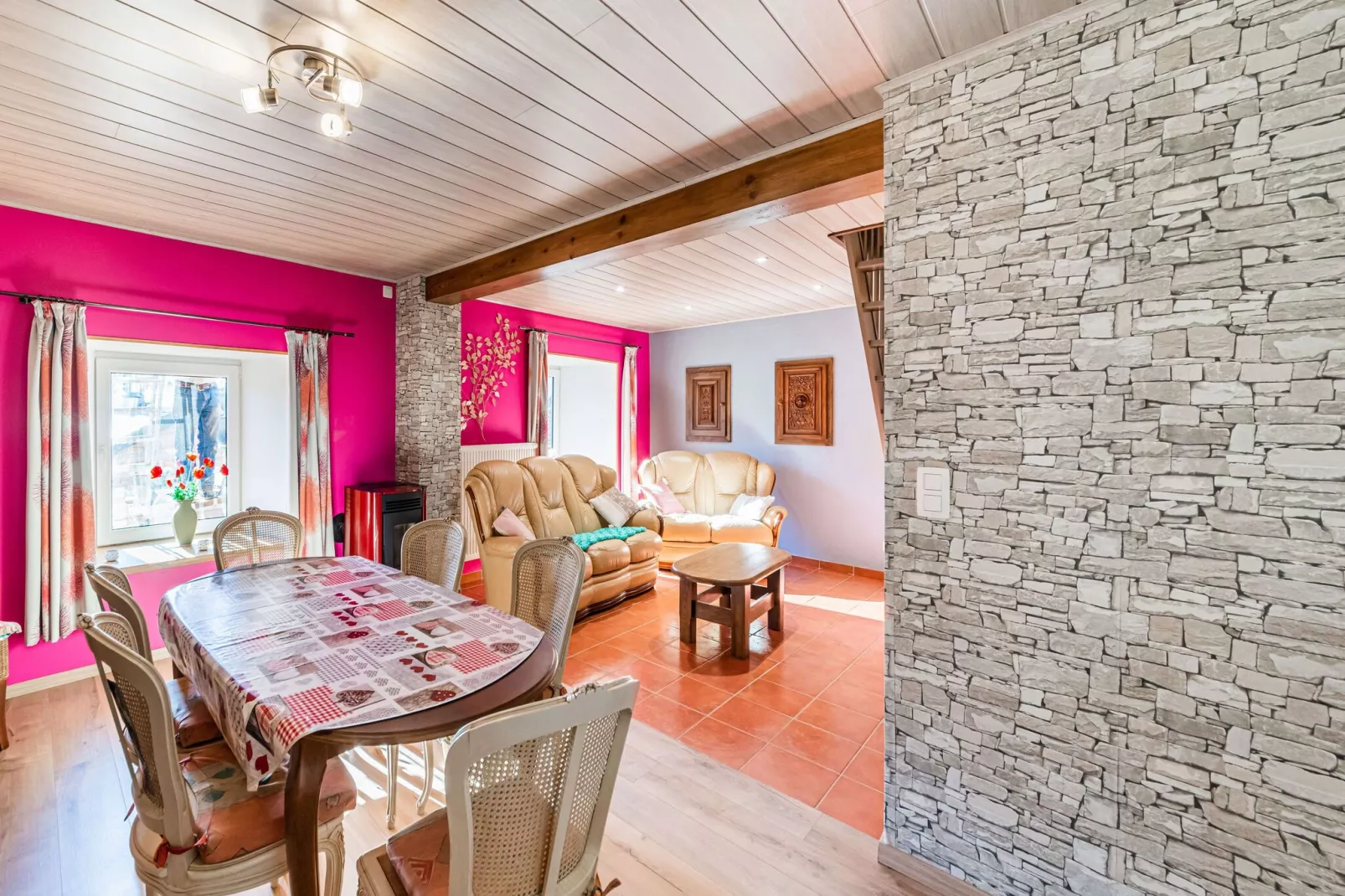 Au Vieux Puits-Dining room
