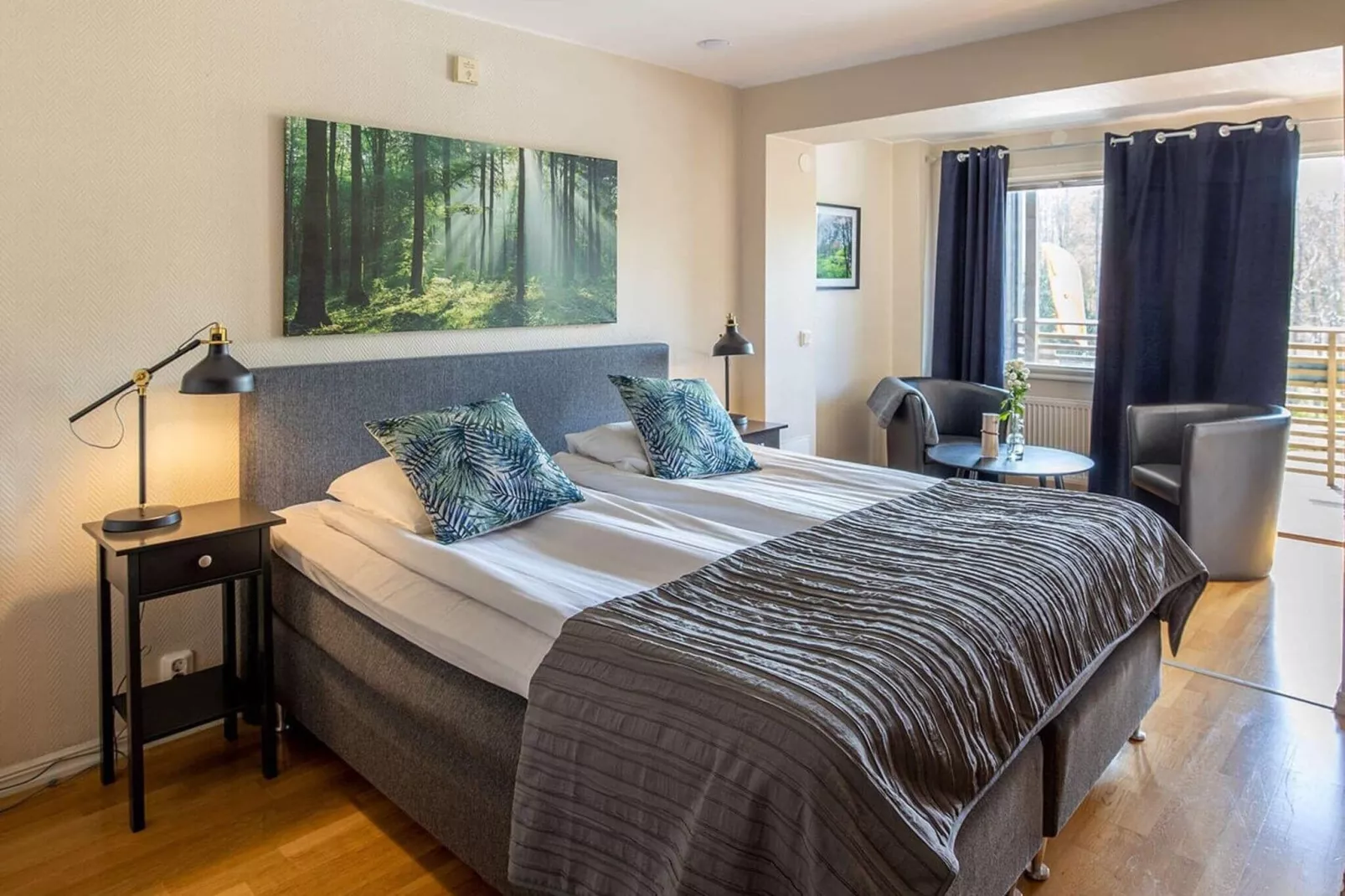 Cosy room with free breakfast-Indoor