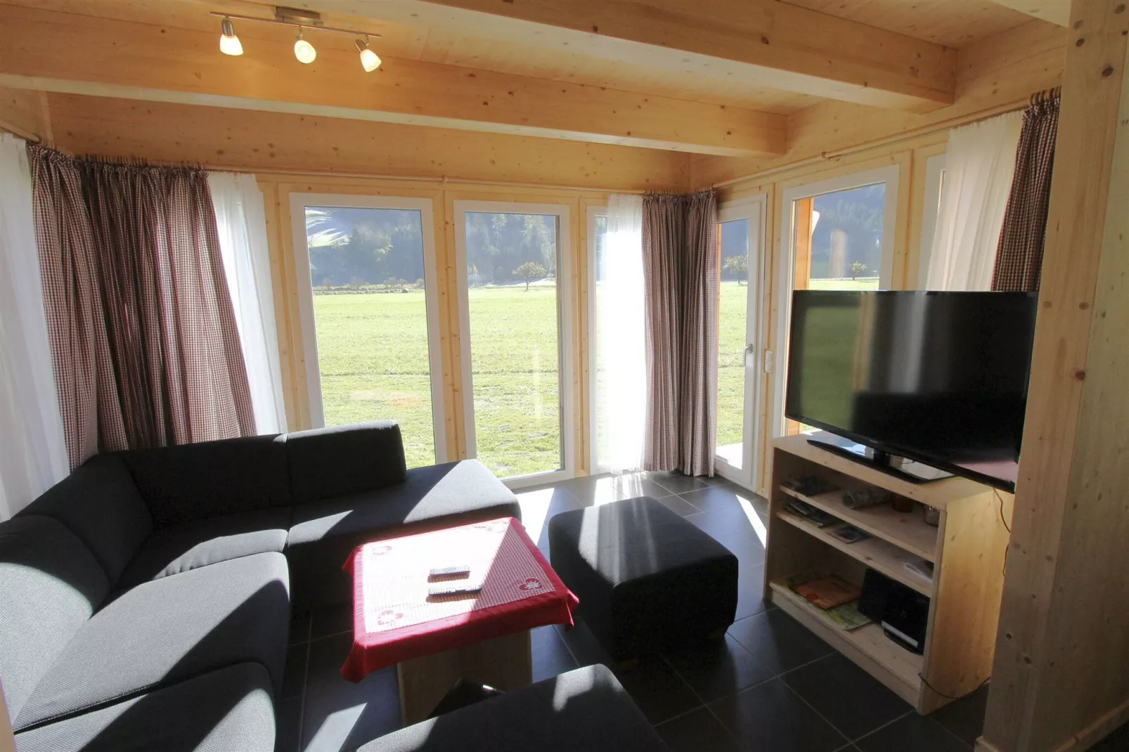 Feriendorf Murau 14-Living room