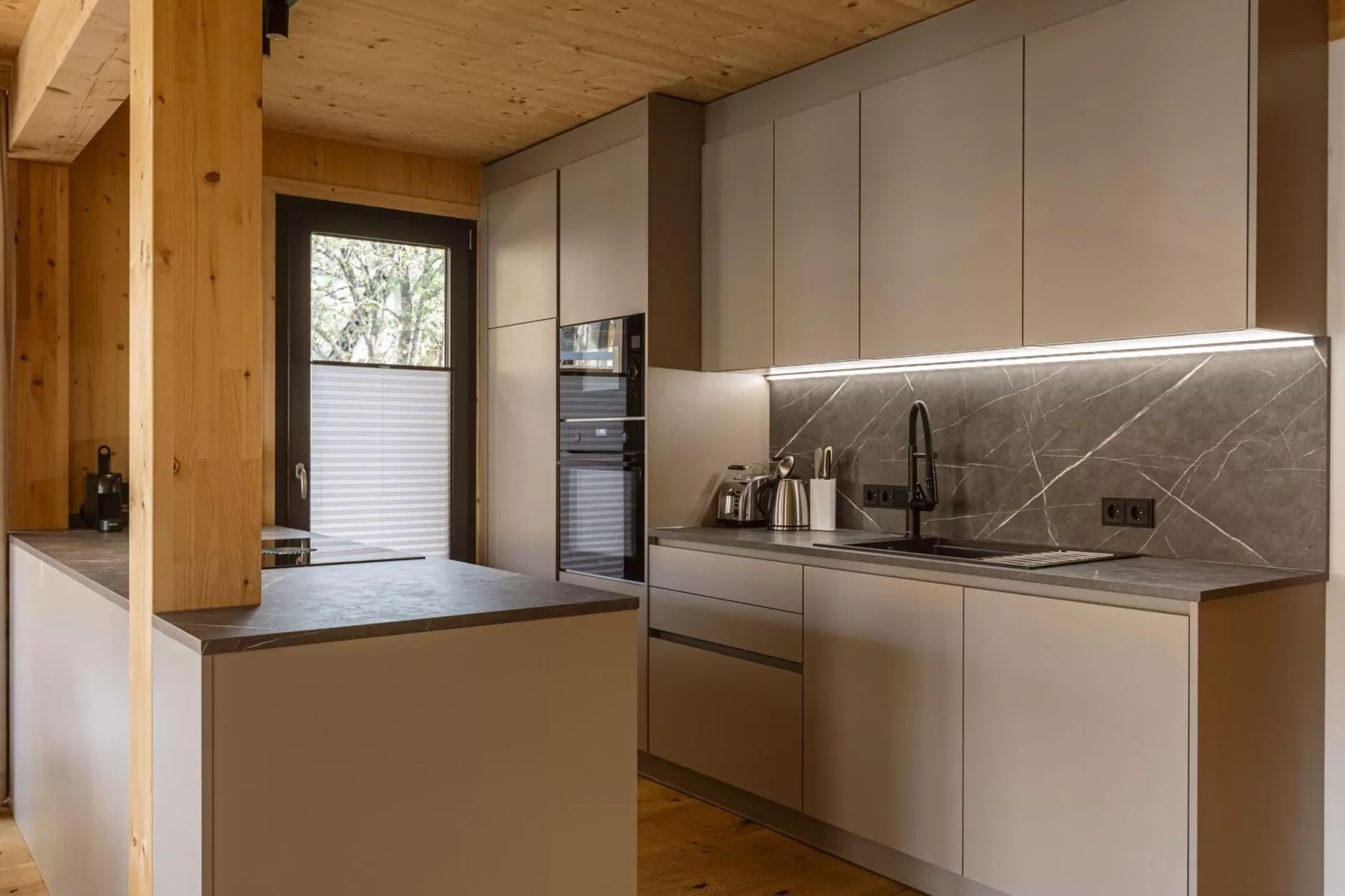Kreischberg Pool Villen 5a-Kitchen