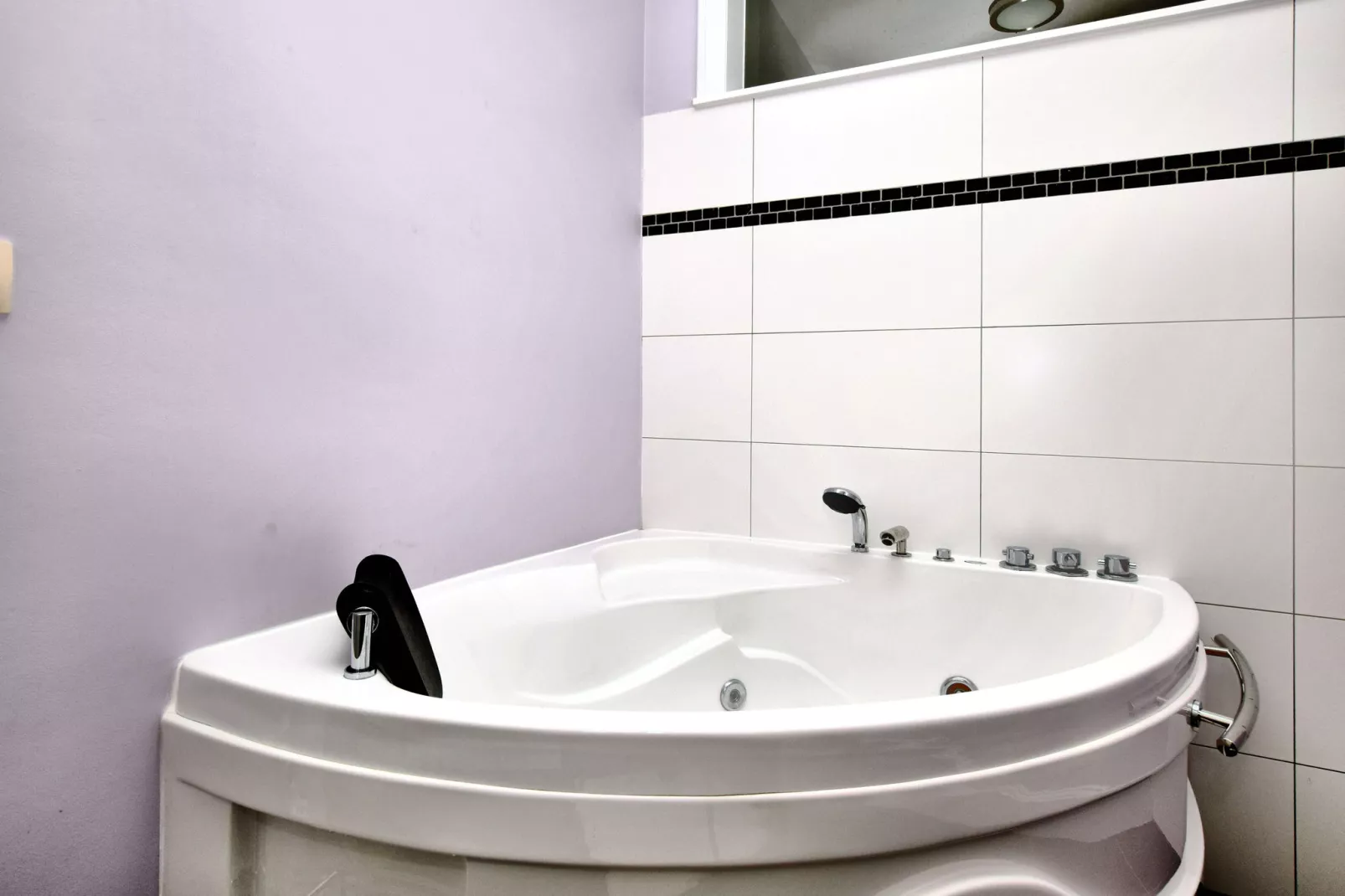 Villa Courtil-Bathroom