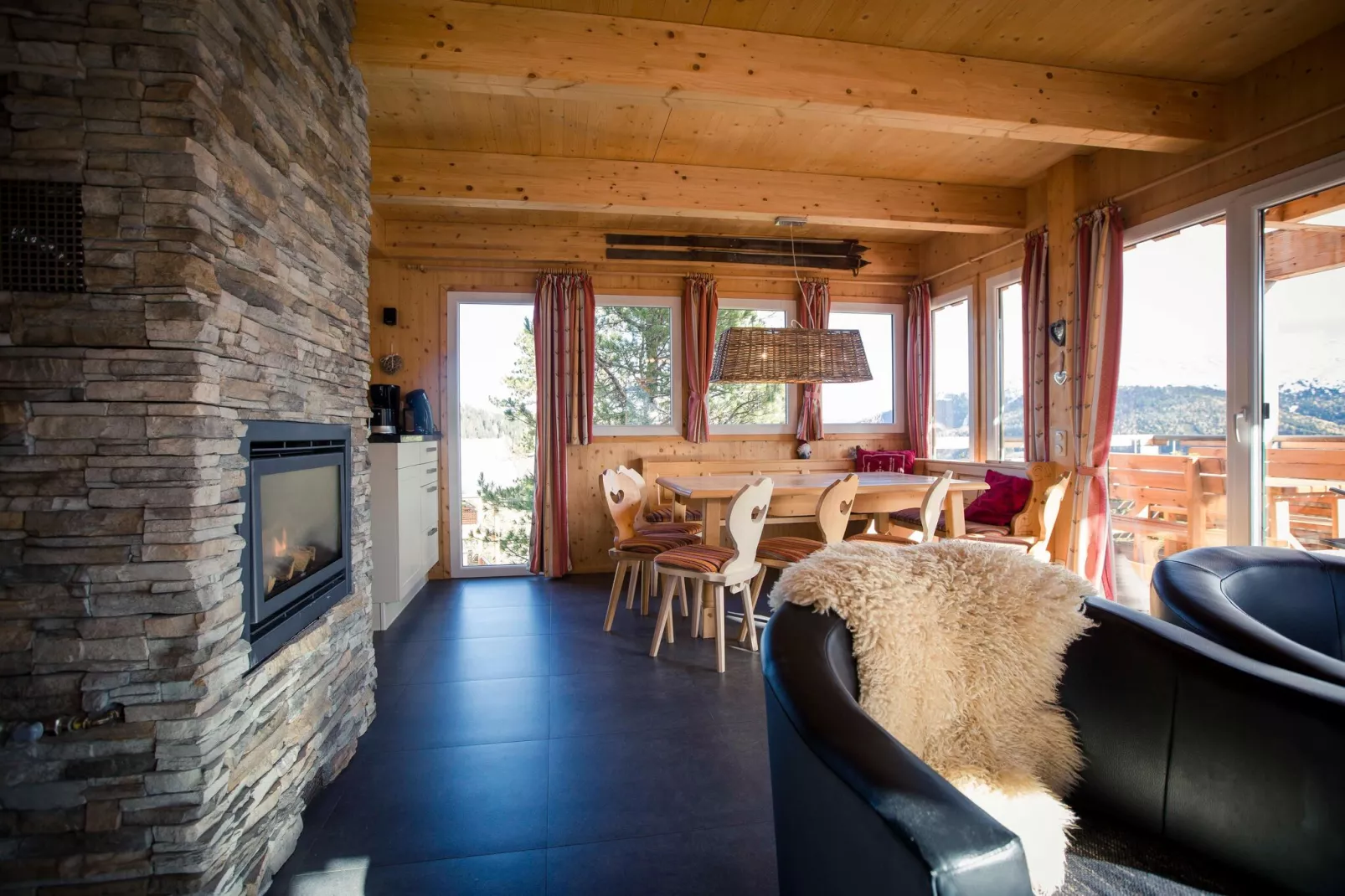 Alpenpark Turrach 1-Living room