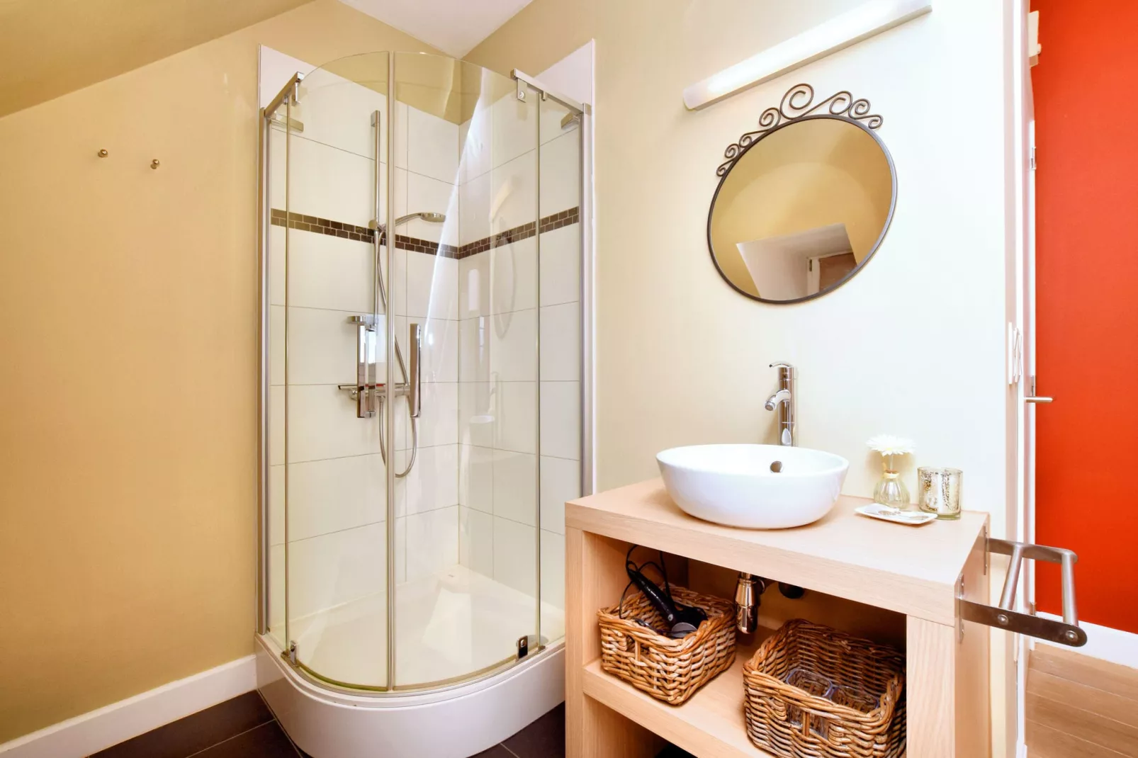 Villa Courtil-Bathroom