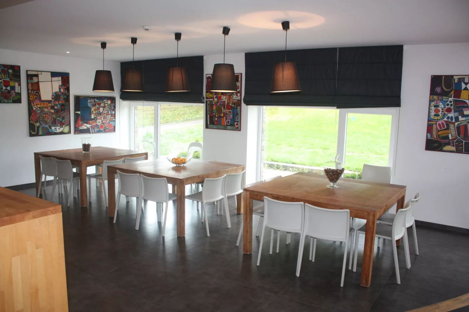 Villa Cierreux-Salle à manger