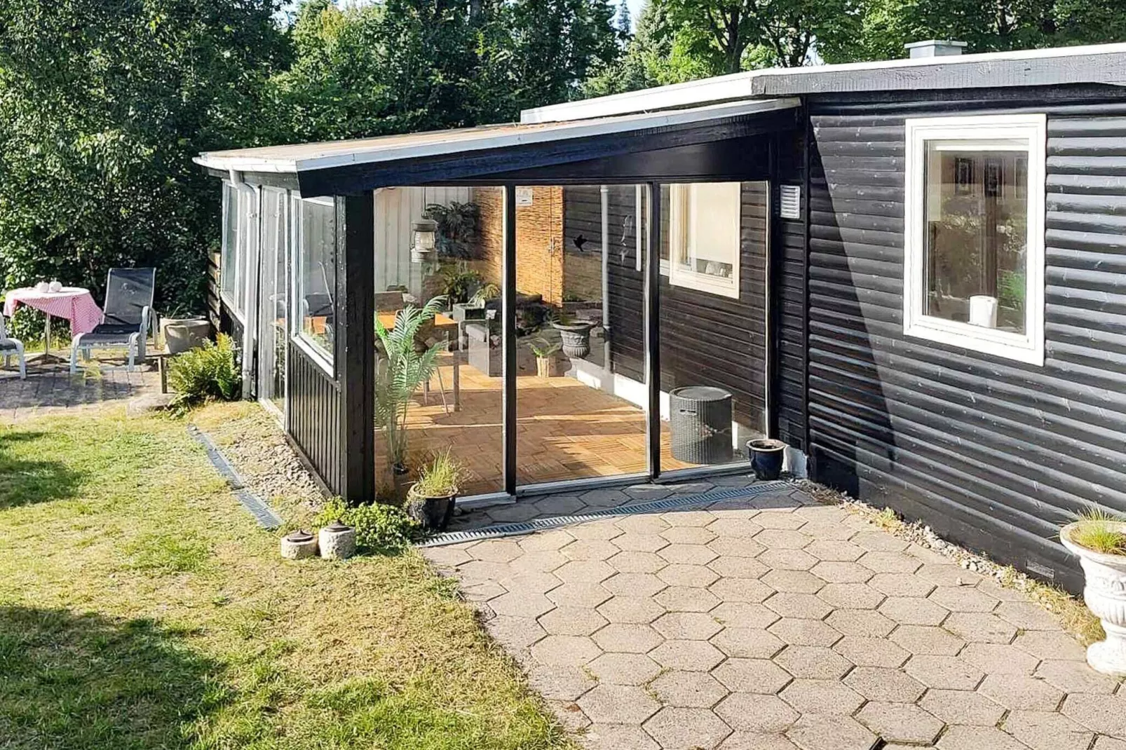 4 person holiday home in Allingåbro-By Traum-Outdoor
