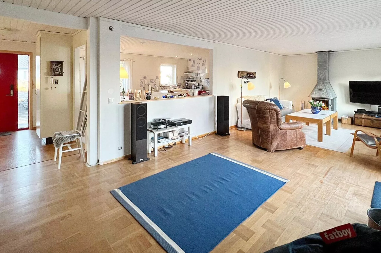4 star holiday home in KÄLLÖ-KNIPPLA-Indoor