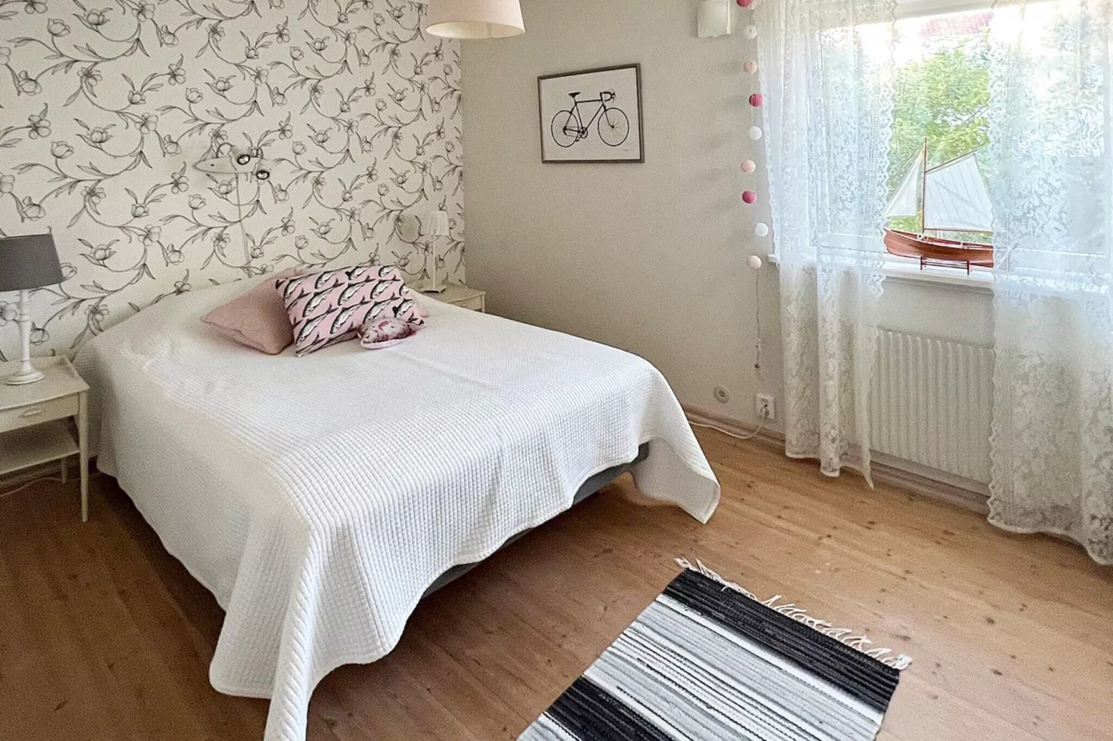 4 star holiday home in KÄLLÖ-KNIPPLA-Indoor