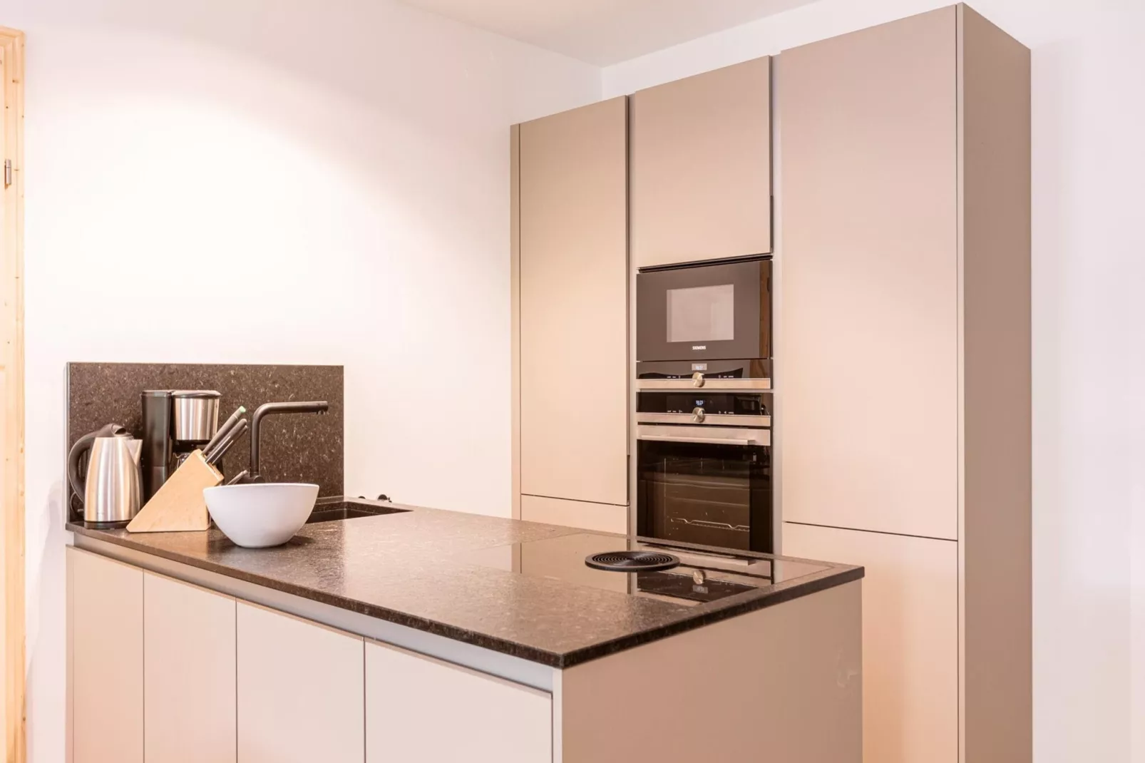 Hideaway Dachstein West 1-Kitchen