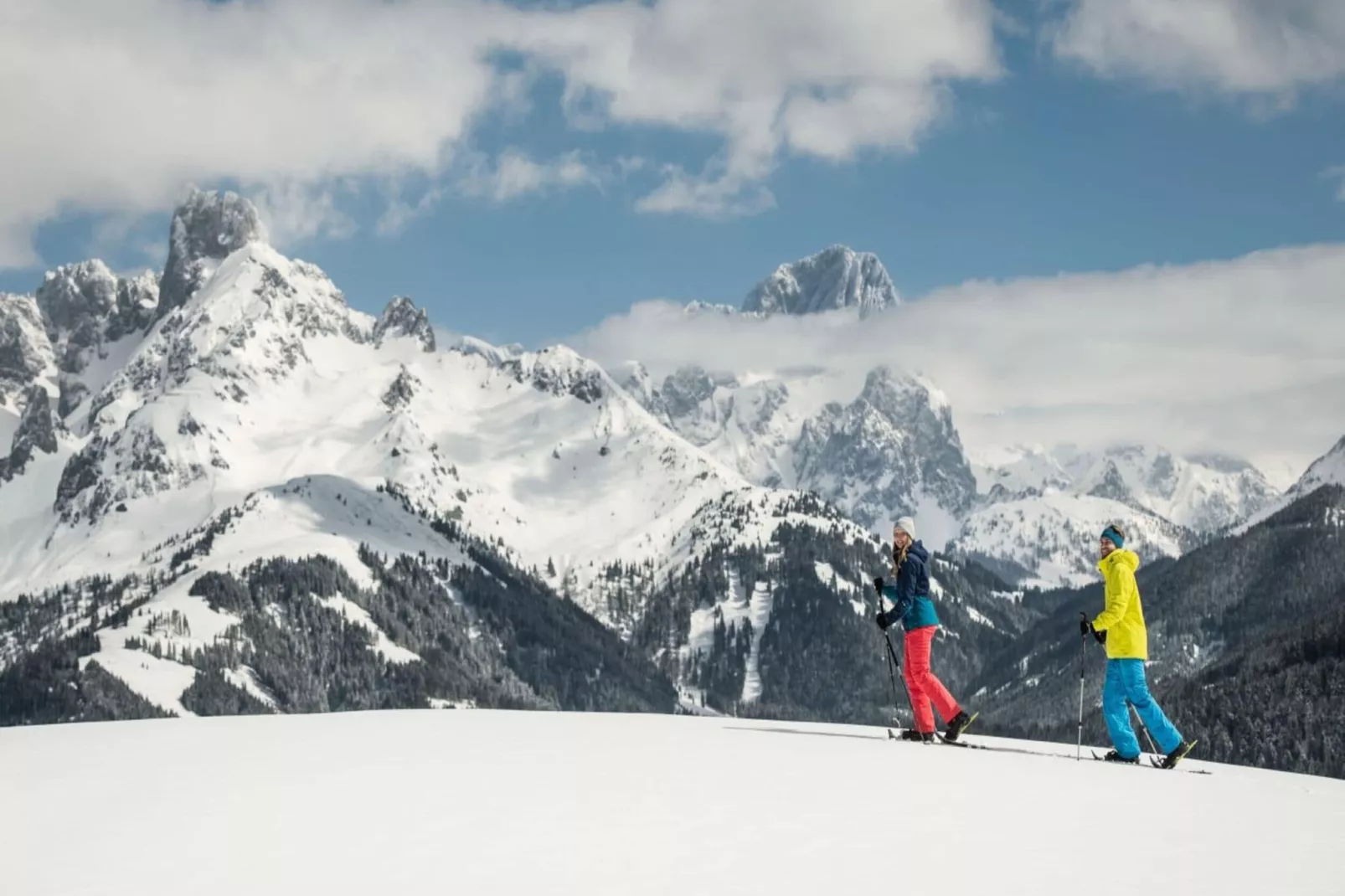 Hideaway Dachstein West 1-Area winter 5km