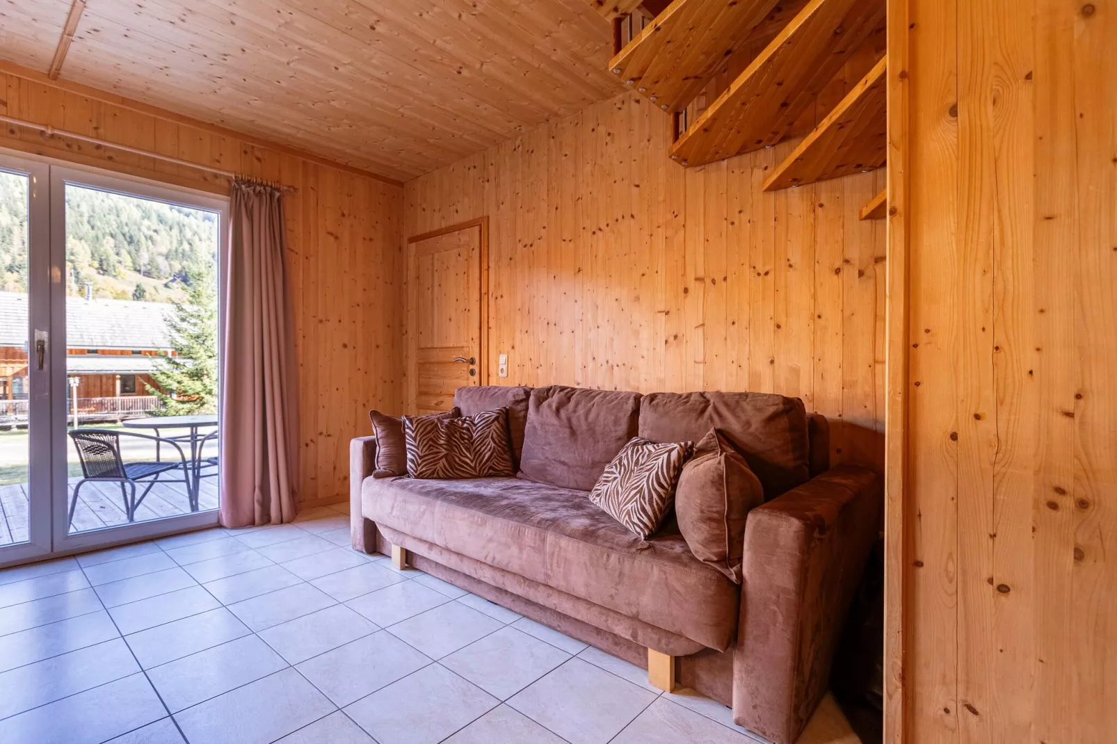Almdorf Stadl 142-Living room