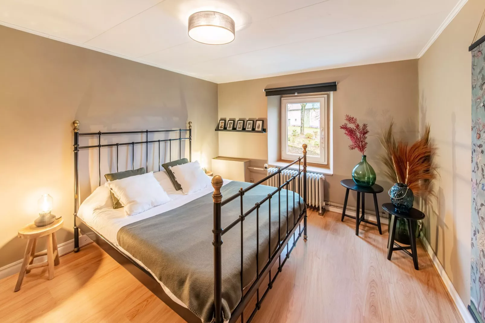 L' Épicerie d'Yvonne-Bedroom