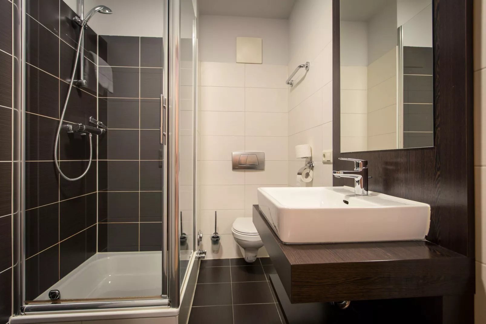 Alpenpark Turrach 5-Bathroom