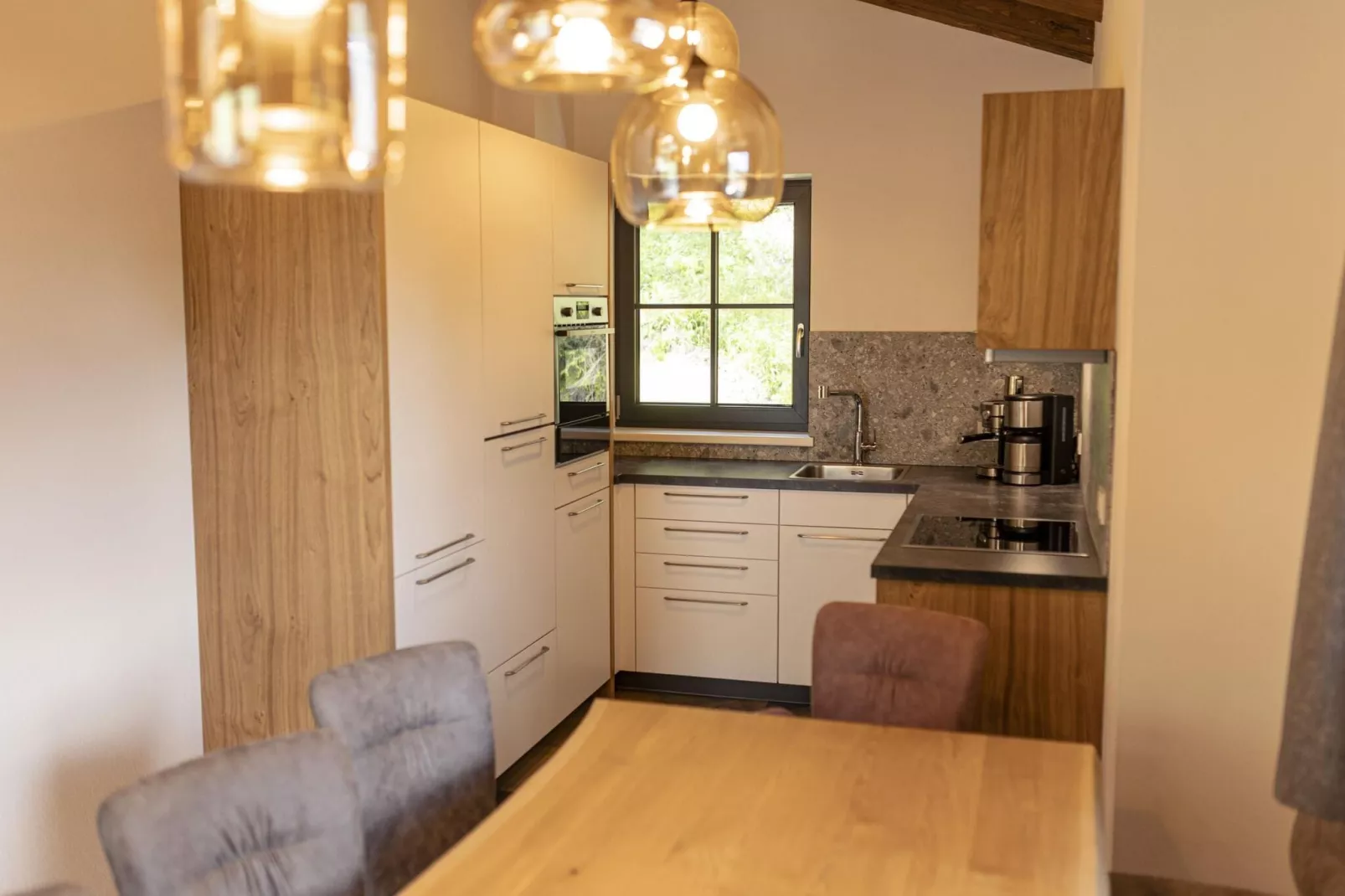 Turrach Lodges 1-Dining room