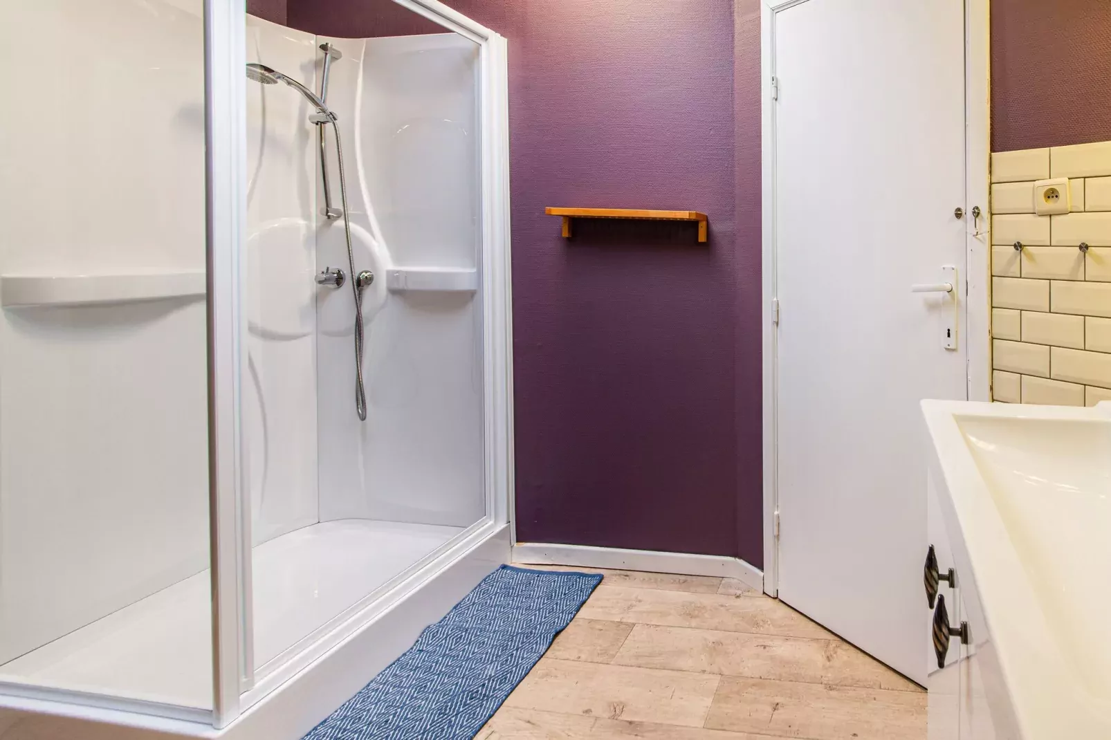 L' Épicerie d'Yvonne-Bathroom