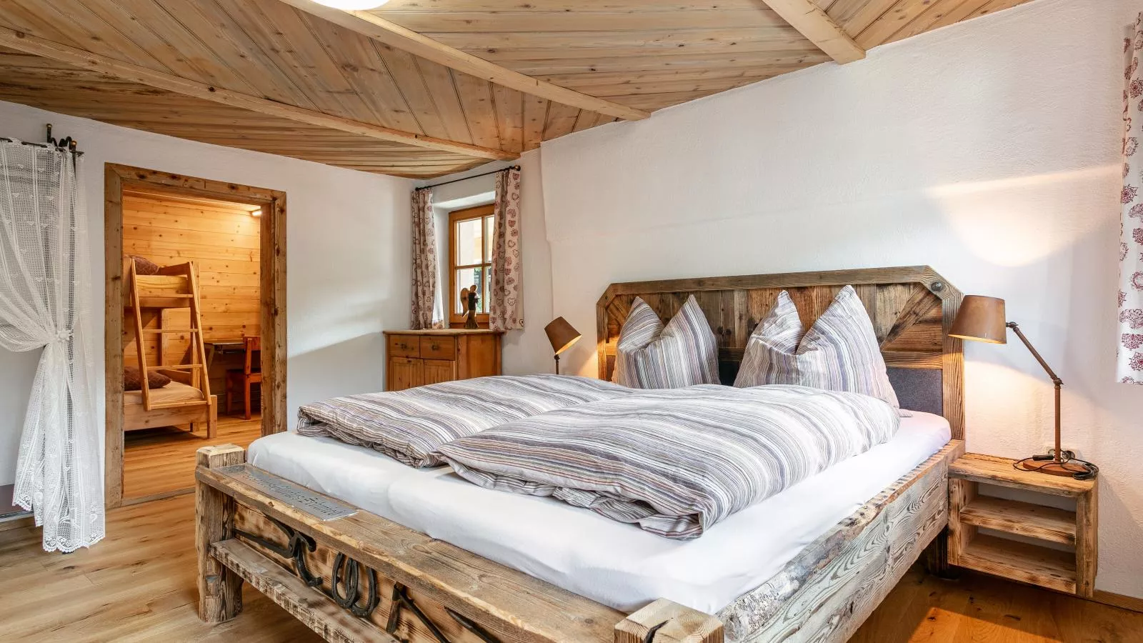 Zur Alten Schmiede-Bedroom