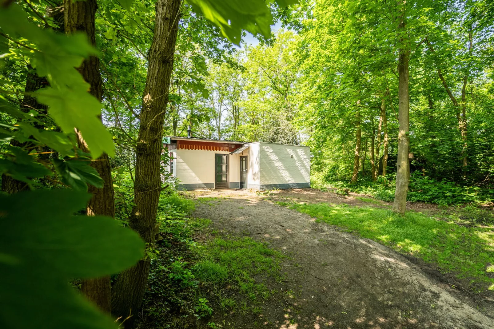 Boshuisje-Exterior summer