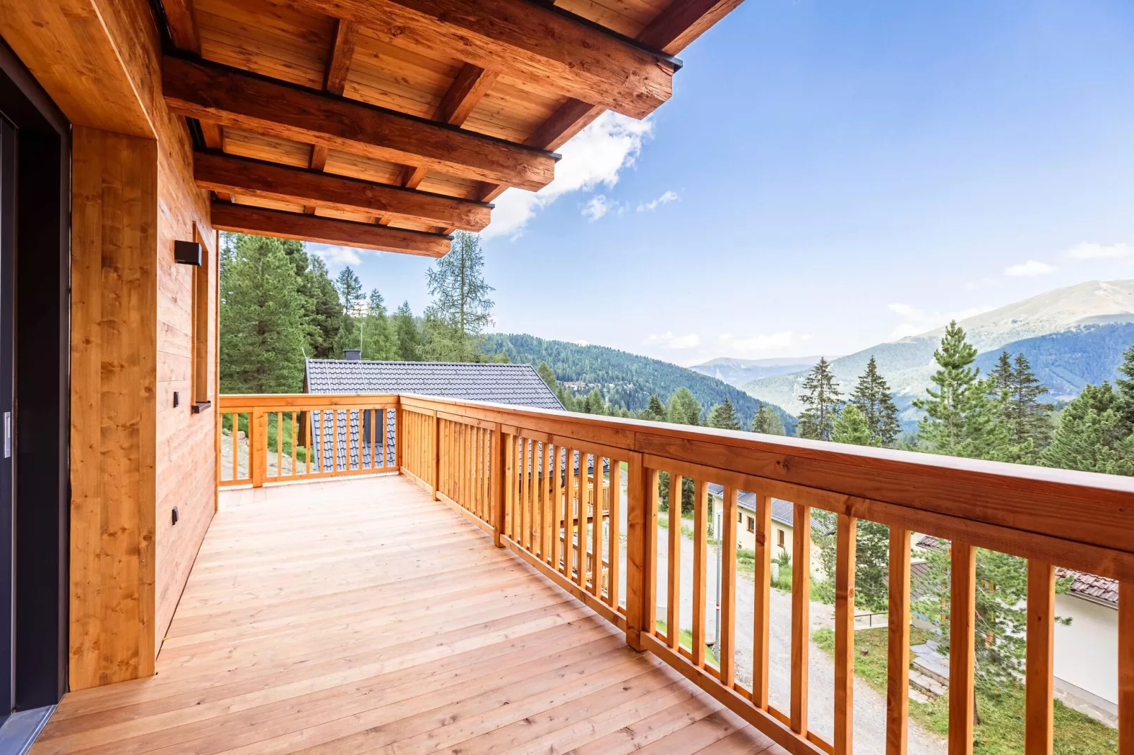 Turrach Lodges 2-Terrace balcony