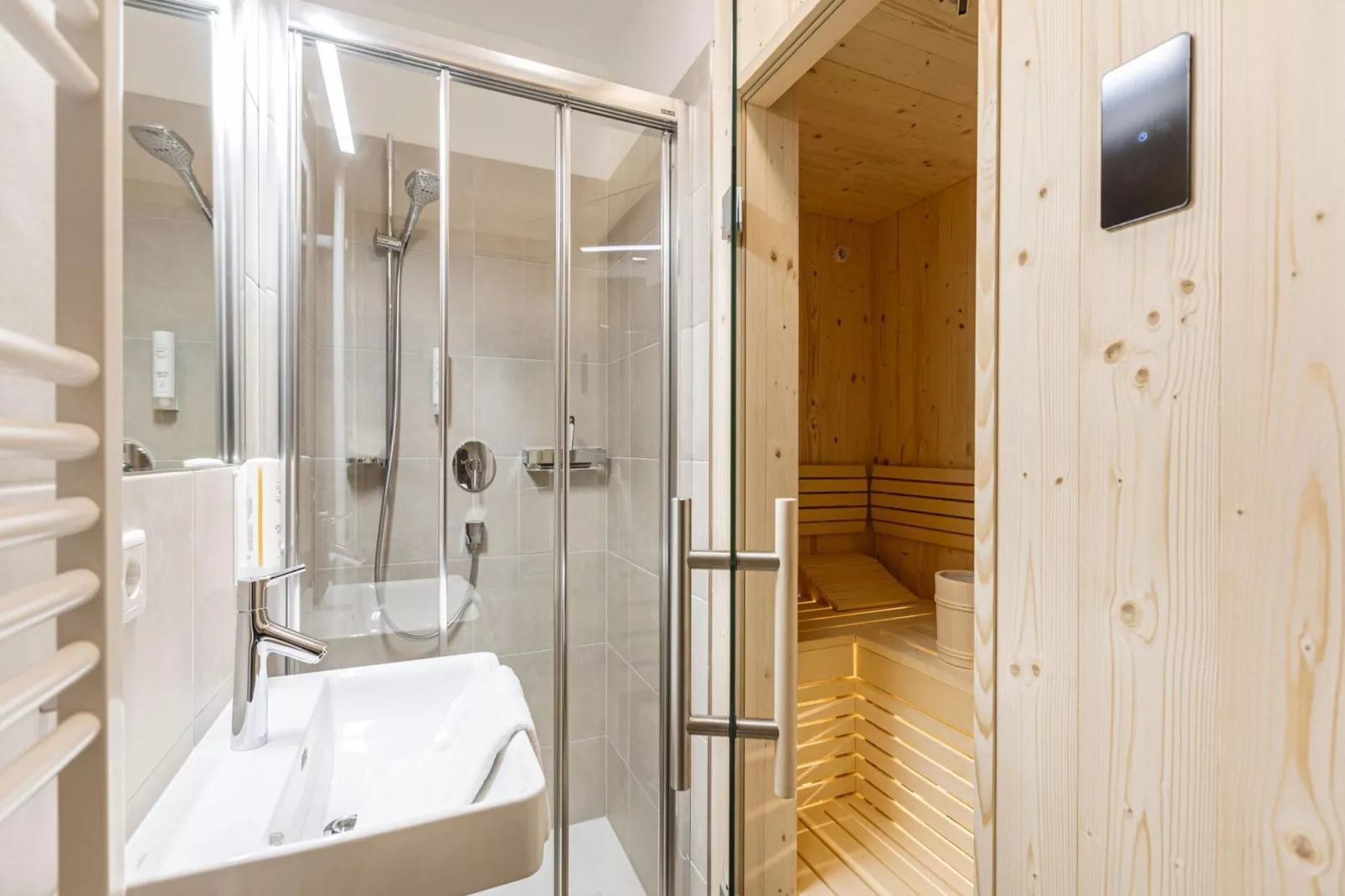 Turrach Lodges 2-Bathroom