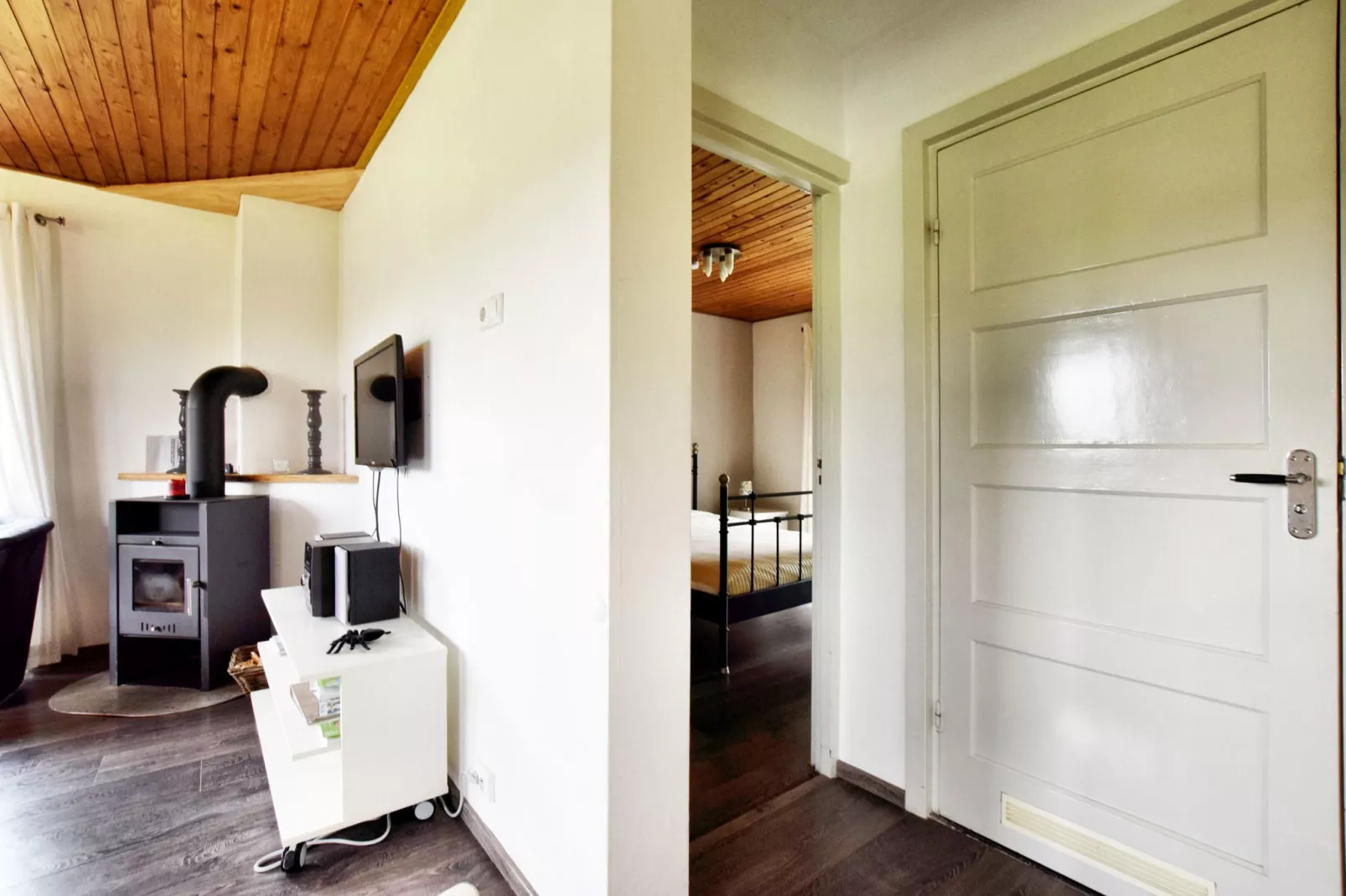 Chez Beau-Living room