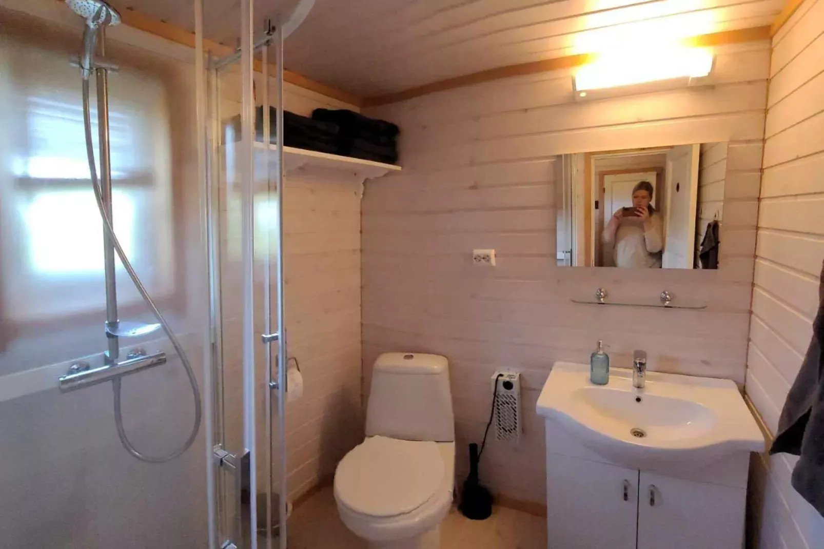 6 person holiday home in Rebbenes-Indoor